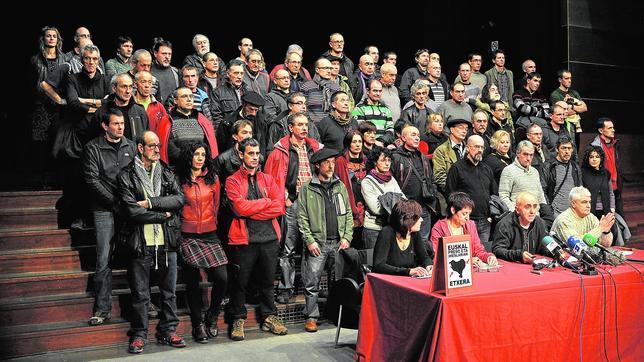 La foto de Durango ocultó el plante a ETA de los liberados por Estrasburgo