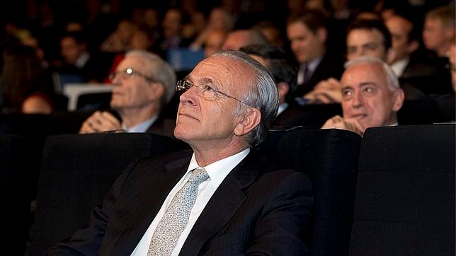 CaixaBank toma un 2,5% de FCC al asociarse con Esther Koplowitz