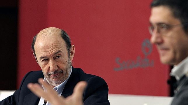 Susana Díaz inicia hoy una ofensiva del PSOE en Cataluña para apoyar al PSC