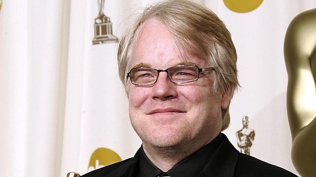 Las elogiosas críticas al actor que sedujo en la piel de Truman Capote