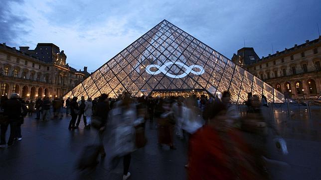 El Louvre dejará de ser gratuito el primer domingo de mes en temporada alta