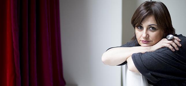 Carmen Amoraga: «Escribir es mágico y terapéutico. También para quien lo lee»