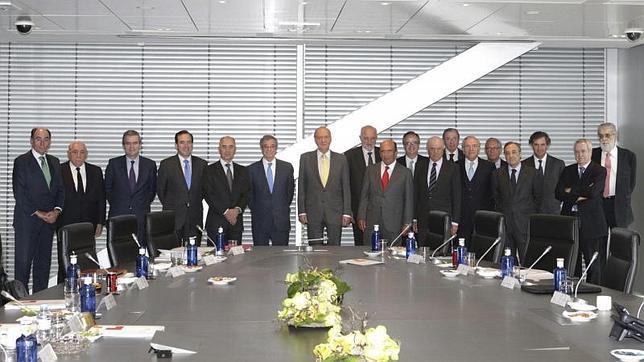 Más grandes empresarios españoles llaman a la puerta del consejo de competitividad