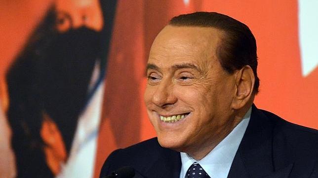 Berlusconi, declarado en rebeldía por no comparecer en un nuevo juicio por soborno