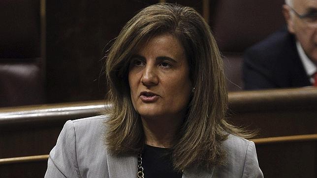 Báñez: «Esperamos que Coca-Cola busque alternativas al ajuste que no sea vía despidos»