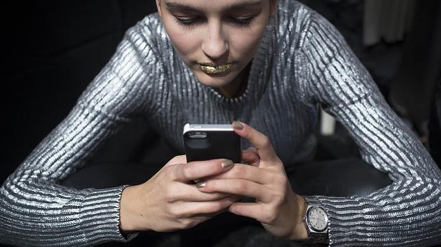 El smartphone provoca más cansancio y menos concentración en el trabajo