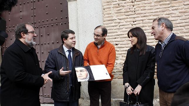 Las Carmelitas Descalzos luce una placa que reconoce a Toledo como ciudad teresiana