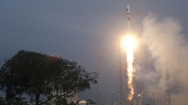 Lanzamiento del primer Soyuz desde la Guayana francesa con el primer satélite Galileo a bordo