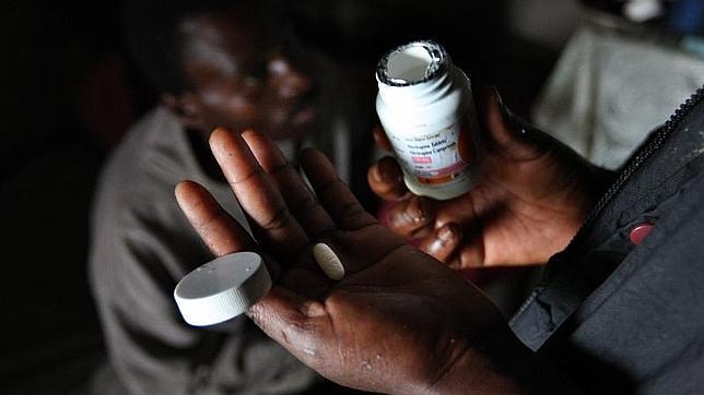 Sudáfrica planta cara a las farmacéuticas