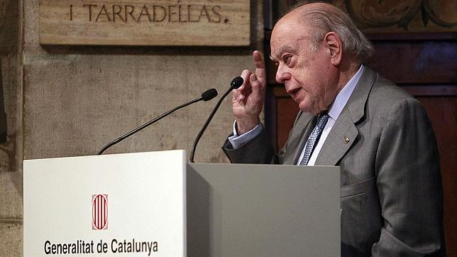 Pujol aconseja a los catalanes que ignoren la oposición de Bruselas a la consulta