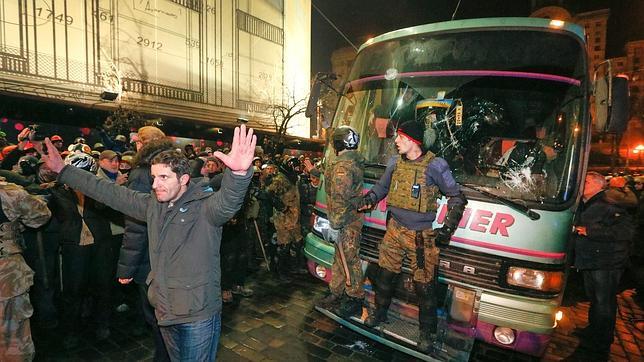 Yanukóvich anuncia elecciones anticipadas en Ucrania para este mismo año