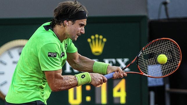 Dolgopolov minimiza a Ferrer