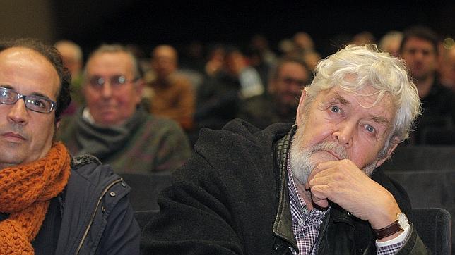 Anova decide hoy entre el nacionalismo o EU en una votación con sus líderes divididos