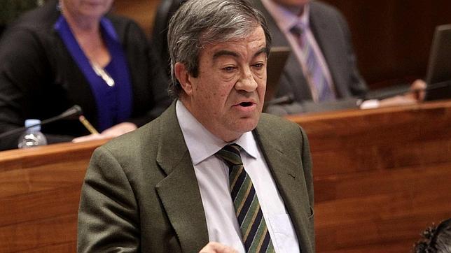 Cascos contraataca y pide a Ruz personarse en el caso Gürtel