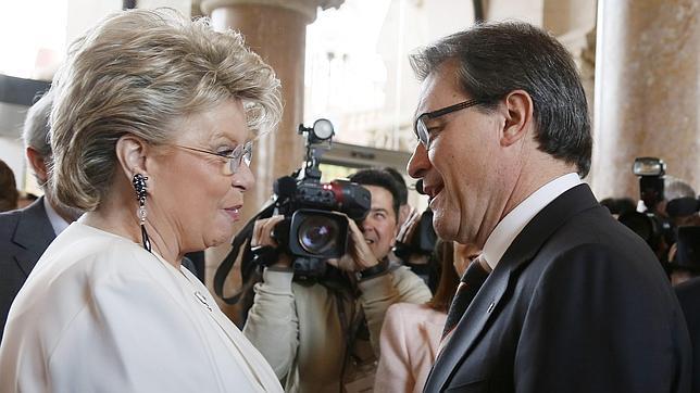 Mas pide interpretar «de forma flexible» la legalidad para su consulta separatista