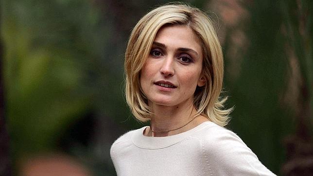 Julie Gayet duda entre ser actriz o ser primera dama de Francia