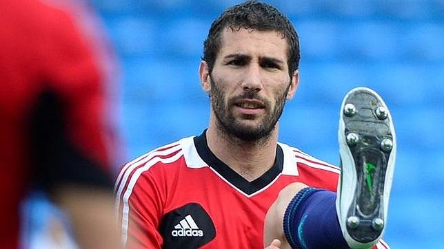 Carlos Cuéllar: «En la Premier existe mayor respeto por los aficionados»