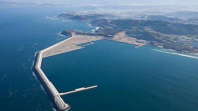Los puertos exteriores, claves para que las nuevas rutas atlánticas recalen en Galicia