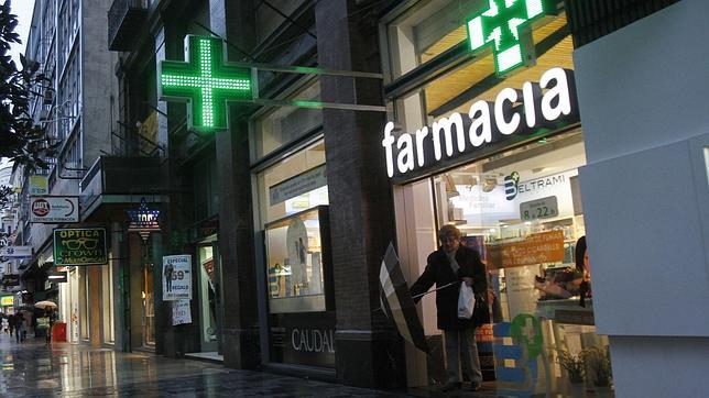 La sanidad catalana reduce un 21,6% su gasto en farmacia en dos años
