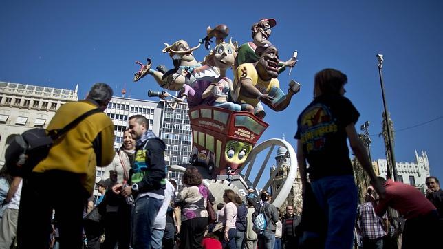 Los inspectores de Hacienda se «olvidan» de las Fallas