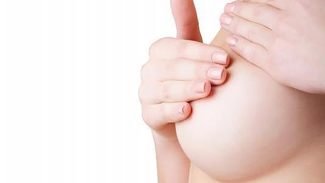 Crecen los casos de cáncer de mama por el retraso de la maternidad