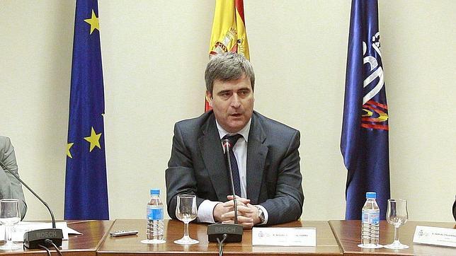 El madridismo, indignado con la defensa de Miguel Cardenal al Barcelona