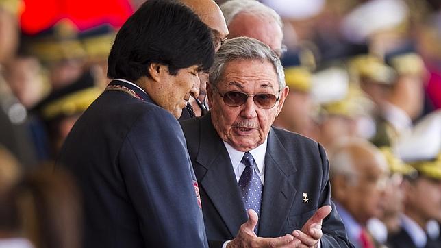 En directo: una dividida Venezuela recuerda a Chávez en el aniversario de su muerte