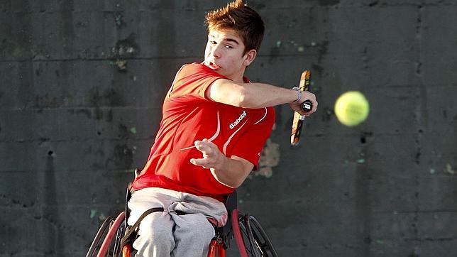 El éxito de una raqueta sobre dos ruedas