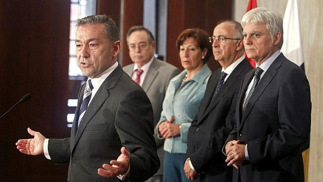 Donde dije digo... Los políticos canarios que decían «sí» al petróleo y ahora están en contra