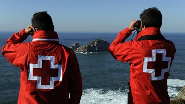 El único superviviente del naufragio recibe el alta médica