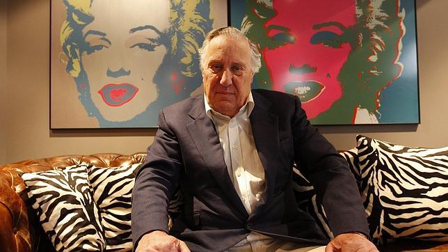 El escritor británico Frederick Forsyth estará en Barcelona por Sant Jordi
