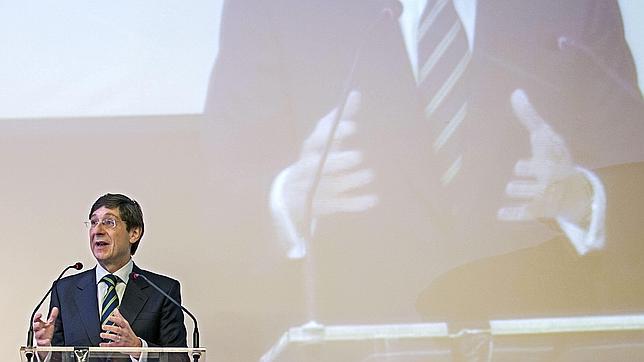 Bankia simplifica los contratos de sus productos para que sean más transparentes