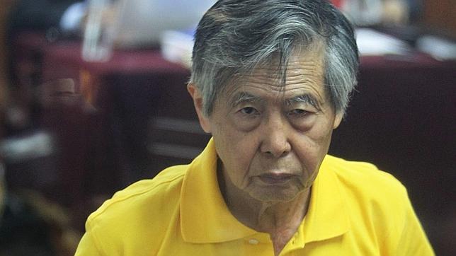 Alberto Fujimori abandona el hospital tras sufrir dos infartos cerebrales