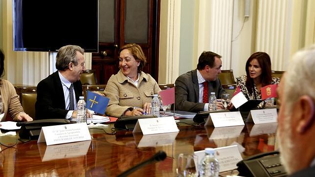 Soriano rechaza la creación de impuestos para el vino, como apuntan expertos