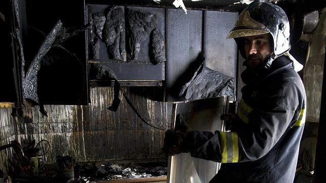 La mitad de las víctimas de incendios en los hogares supera los 70 años