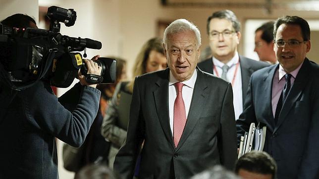 Margallo ve «un paralelismo claro» entre Crimea y Cataluña