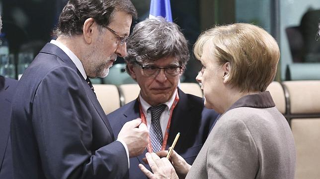 La UE acepta la idea de «responsabilidad compartida» ante la inmigración irregular