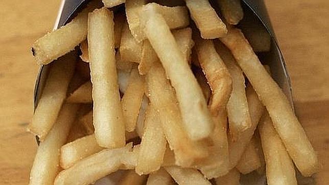 Las patatas muy fritas aceleran el envejecimiento