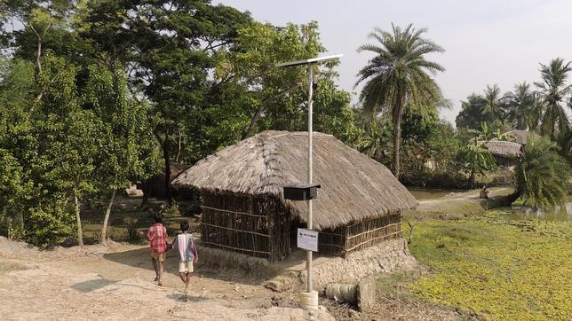 La instalación de farolas en aldeas de la India logra ahuyentar a los tigres