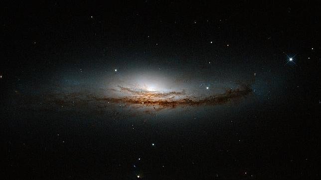 El Hubble fotografía uno de los «faros del Universo»