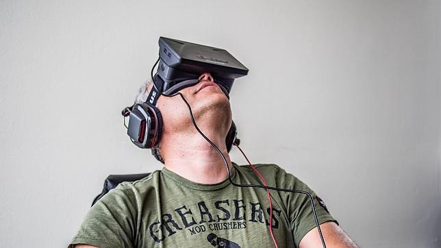Facebook compra Oculus VR por 2.000 millones de dólares