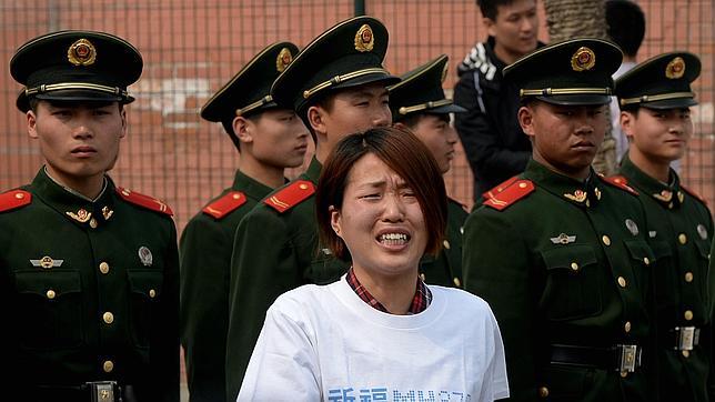 El mal tiempo obliga a suspender la búsqueda del MH 370