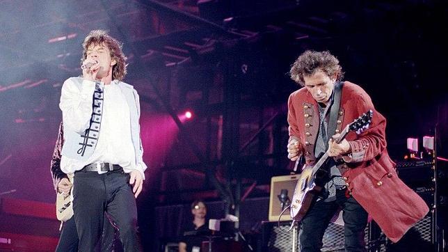 Keith Richards y Mick Jagger, a mediados de los noventa
