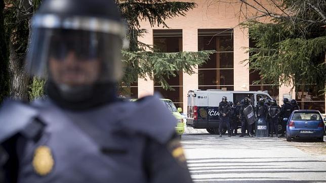 El rector de la Complutense, José Carrillo, justifica el desalojo del vicerrectorado