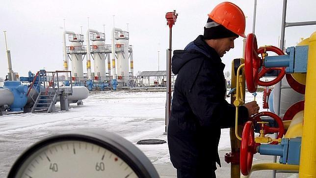 Rusia cumple su amenaza y corta el fluido de gas a Ucrania