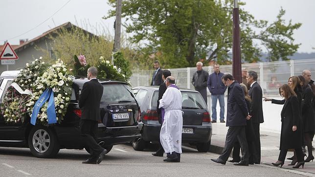 Mariano Rajoy despide a su hermano Luis en Pontevedra