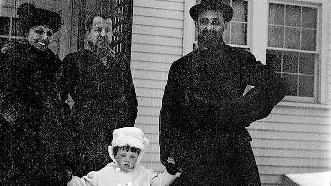 Juan Ramón Jiménez se cae y se levanta. El primer tomo de «Vida» ve ahora la luz