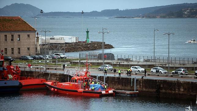 Buscan por tierra, mar y aire a los dos marineros desaparecidos del «Mar de Marín»