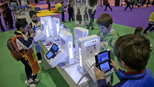 Las consolas portátiles, regalos preferidos de los niños en época de comuniones