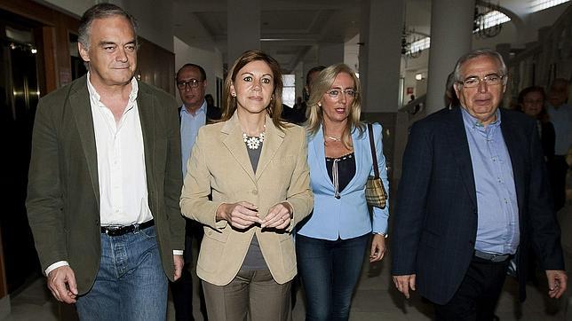 Cospedal: «La soberanía no se puede trocear, es de todos los españoles»